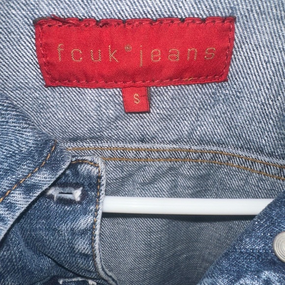Classic Blue Denim Jacket - Picture 4 of 7